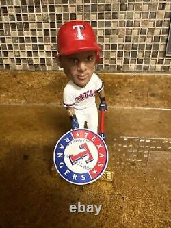 ADRIAN BELTRE Texas Rangers On Deck Circle Exclusive SGA MLB Bobblehead