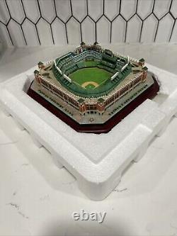 DANBURY MINT TEXAS RANGERS THE BALLPARK IN ARLINGTON REPLICA with BOX