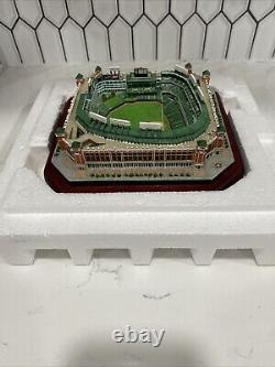 DANBURY MINT TEXAS RANGERS THE BALLPARK IN ARLINGTON REPLICA with BOX