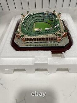 DANBURY MINT TEXAS RANGERS THE BALLPARK IN ARLINGTON REPLICA with BOX